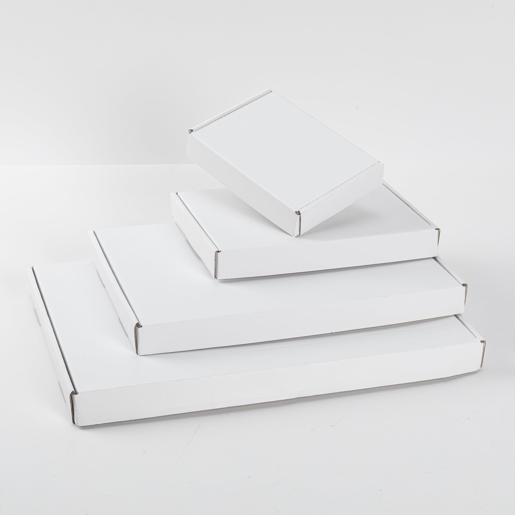 50x Brievenbusdoos A6 16x11x2.8 cm Wit