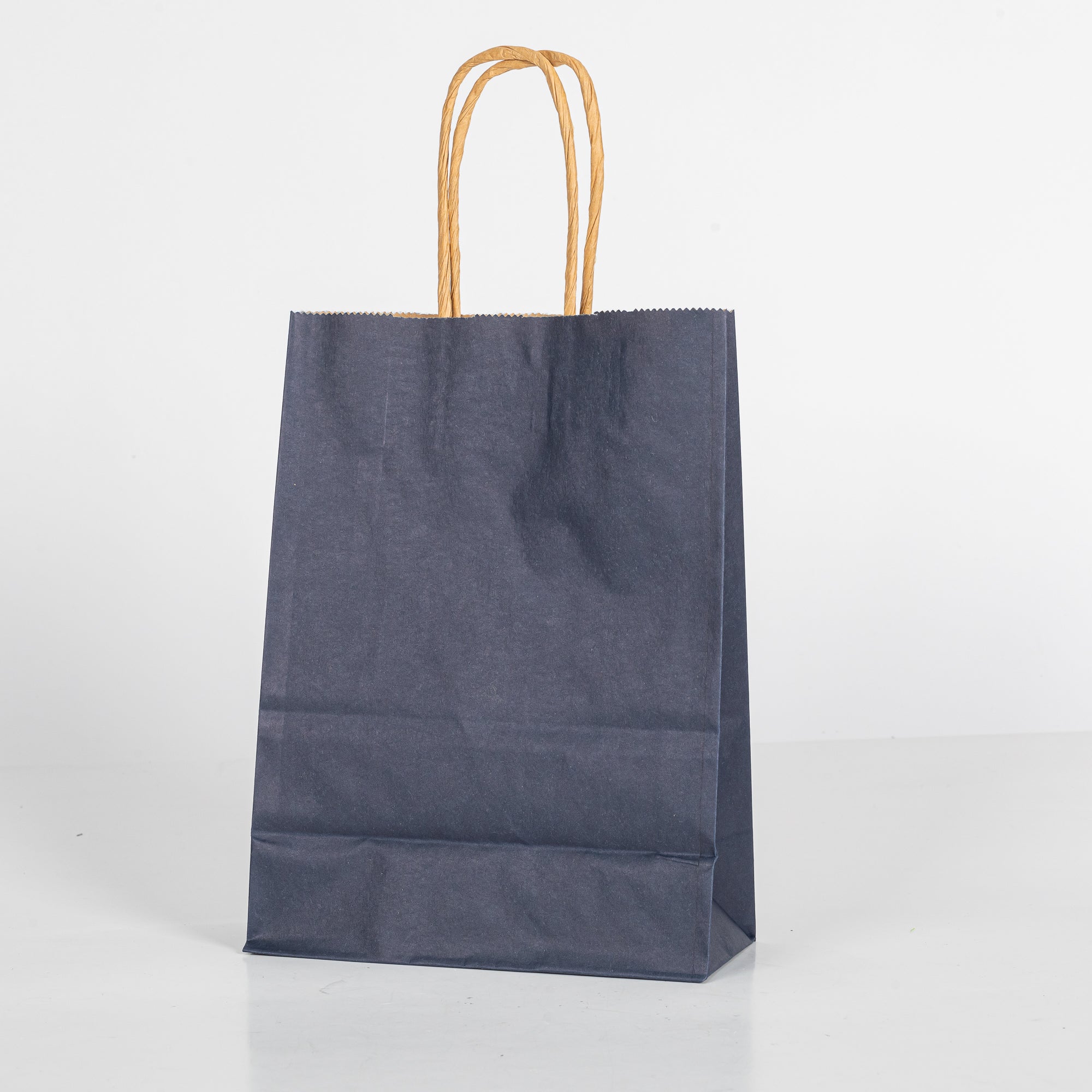 12x Papieren tas gedraaid handvat - 16cm x 22cm x 8cm - Zwart