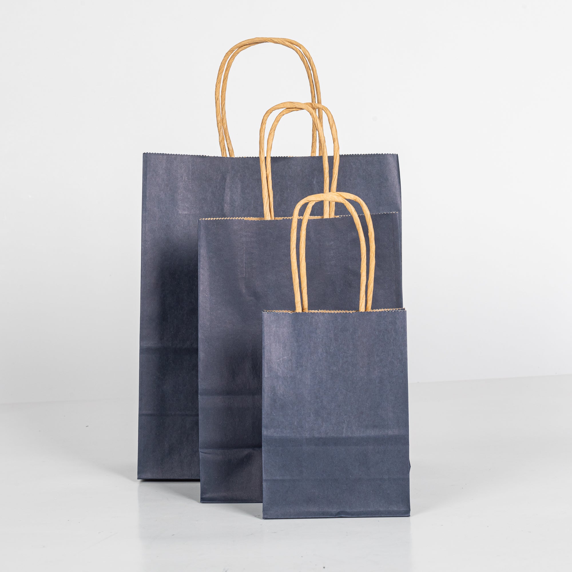 12x Papieren tas gedraaid handvat - 11cm x 15cm x 6cm - Zwart