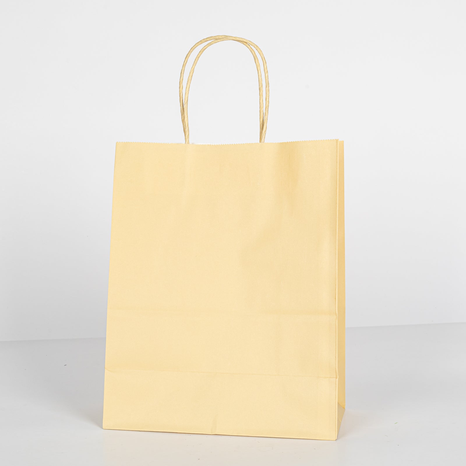 12x Papieren tas gedraaid handvat - 22cm x 27cm x 11cm - Licht Geel