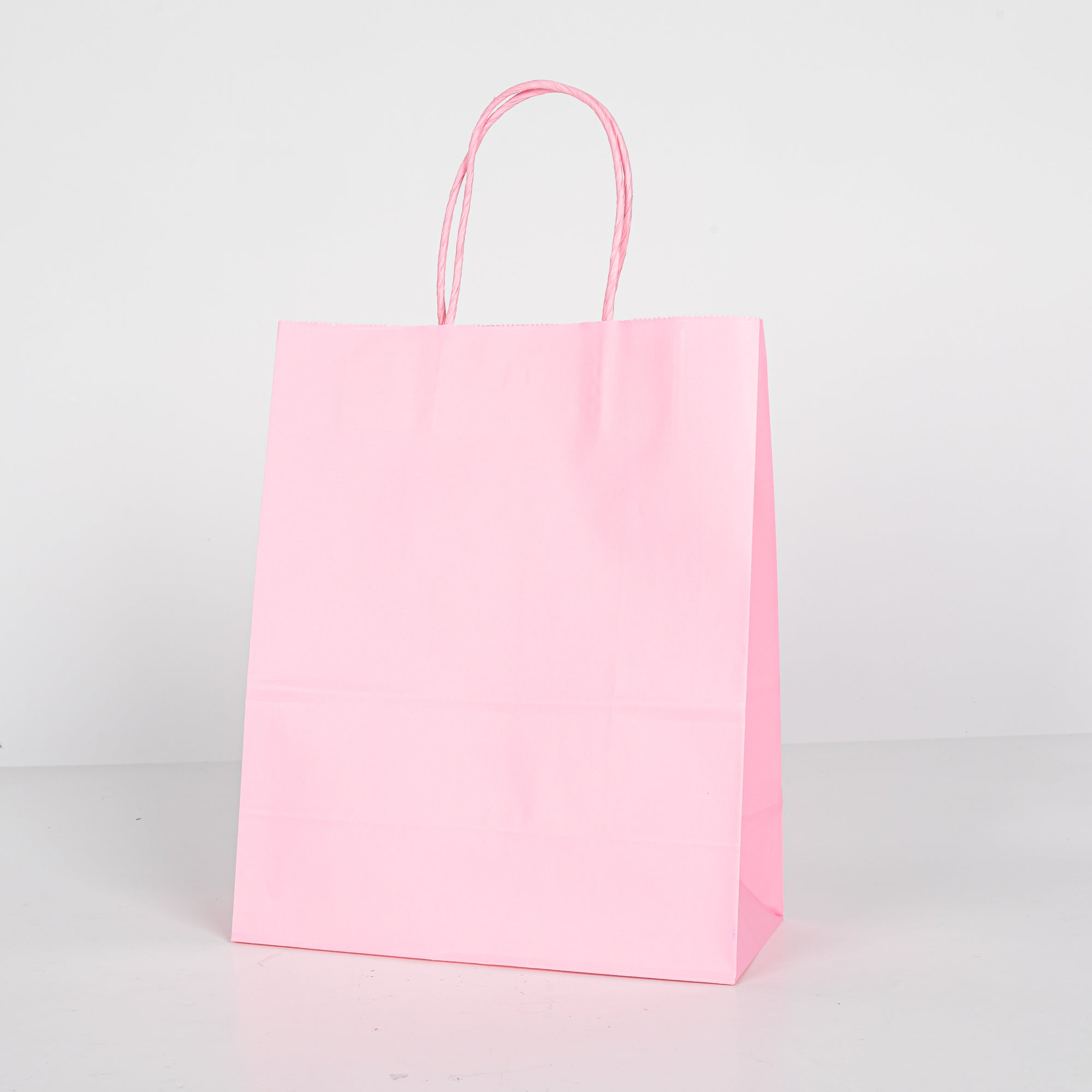 12x Papieren tas gedraaid handvat - 22cm x 27cm x 11cm Licht Roze