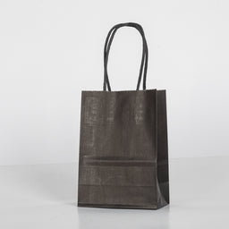 12x Papieren tas gedraaid handvat - 11cm x 15cm x 6cm - Zwart/Zwart