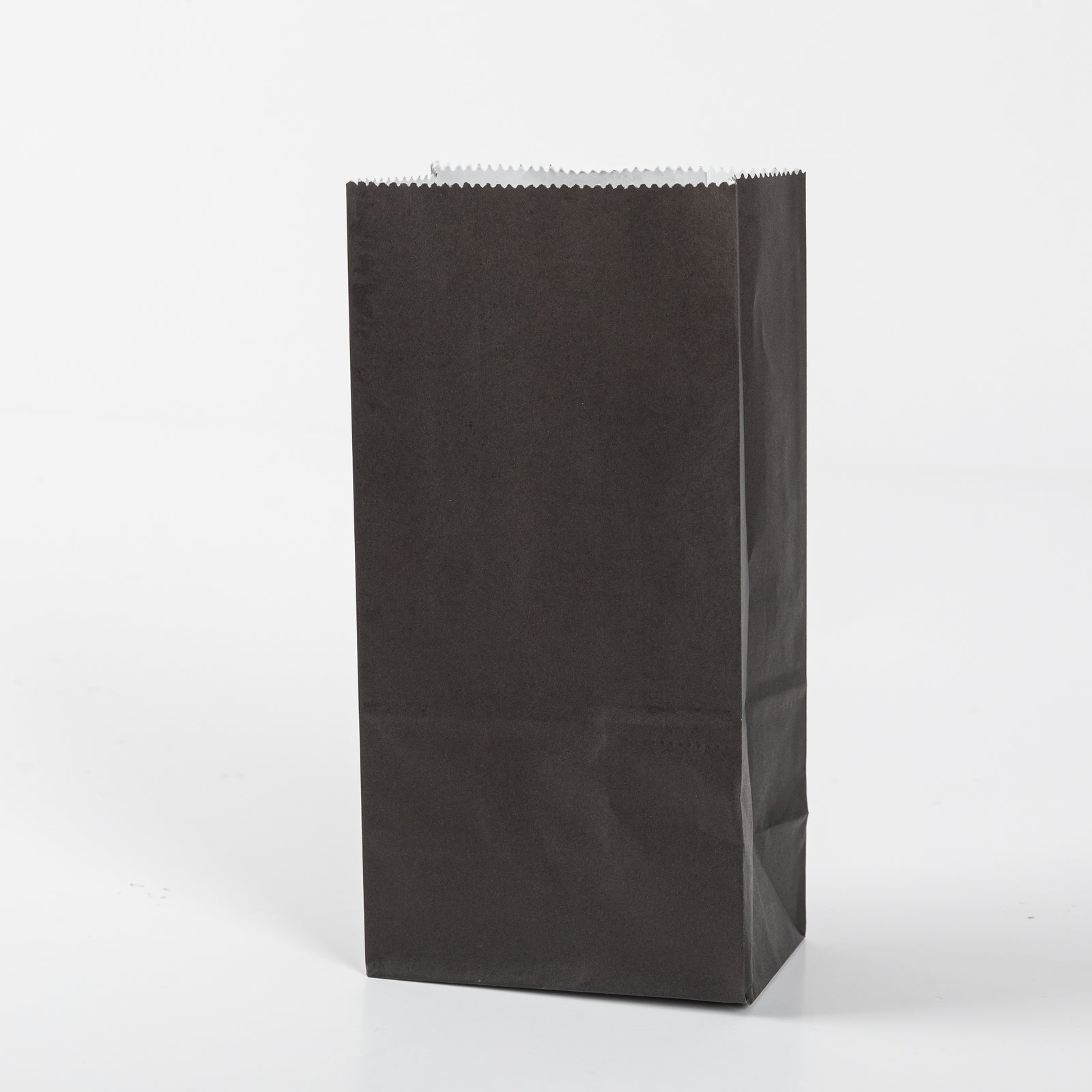 50 stuks Nature Kraft zak blokbodem 15cm + 8cm x 26cm Zwart