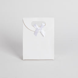12x Luxury carrier bag with cut-out handle White 31.5cm x 23cm x 11cm 