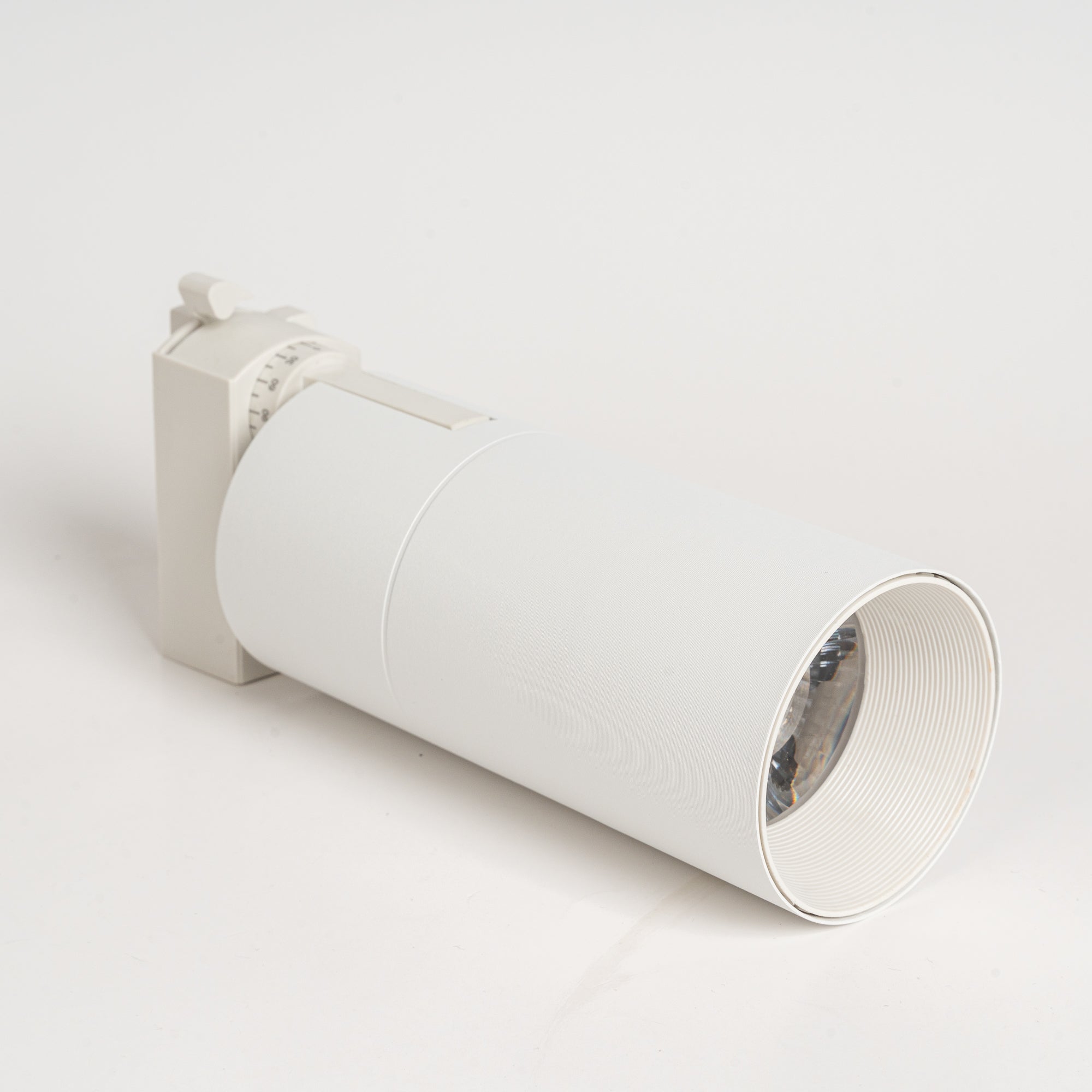 LED Track Lighting - Track Spot - 24W - Round - Natural White 6000K - White - Aluminum