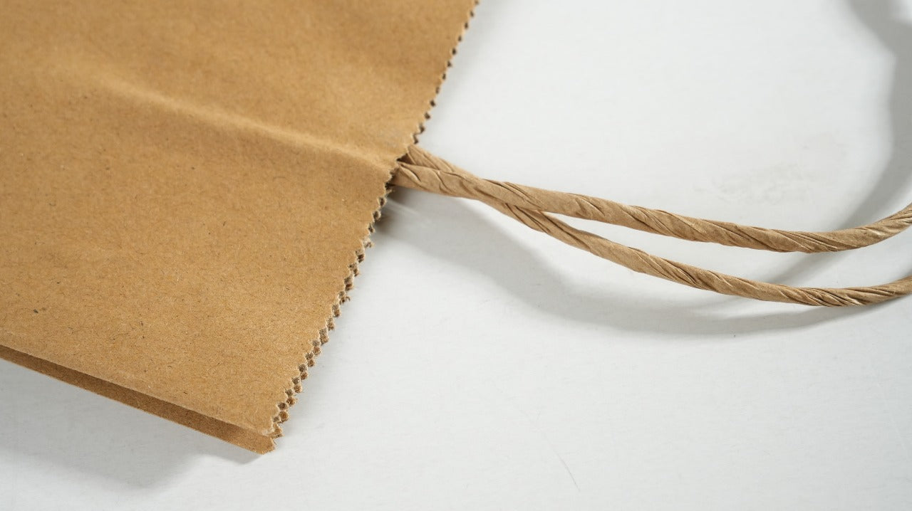 200x Papieren Tassen Groot 120 gr. – 32+21 x 27 cm BIO FSC