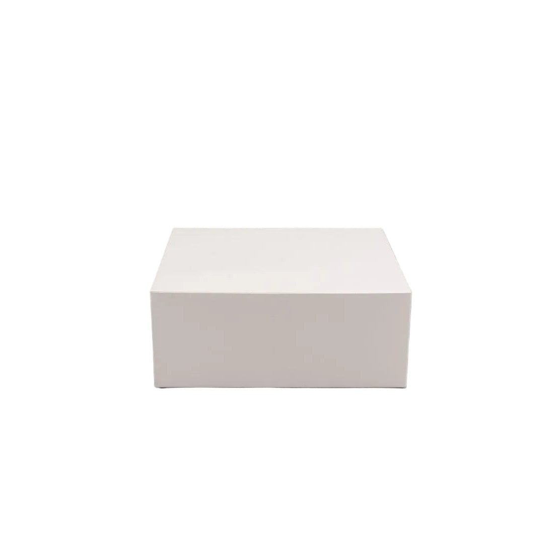 Stack of 100 eco-friendly 20x20x8 cm cardboard gebaksdoos boxes for bakery packaging