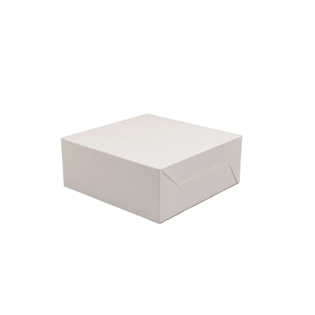 Stack of 100 eco-friendly Gebaksdoos Karton cake boxes 20x20x8 cm made of recyclable cardboard