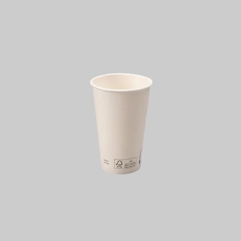 Stack of 1000 white FSC Mix Credit kartonnen koffiebekers 180cc disposable coffee cups