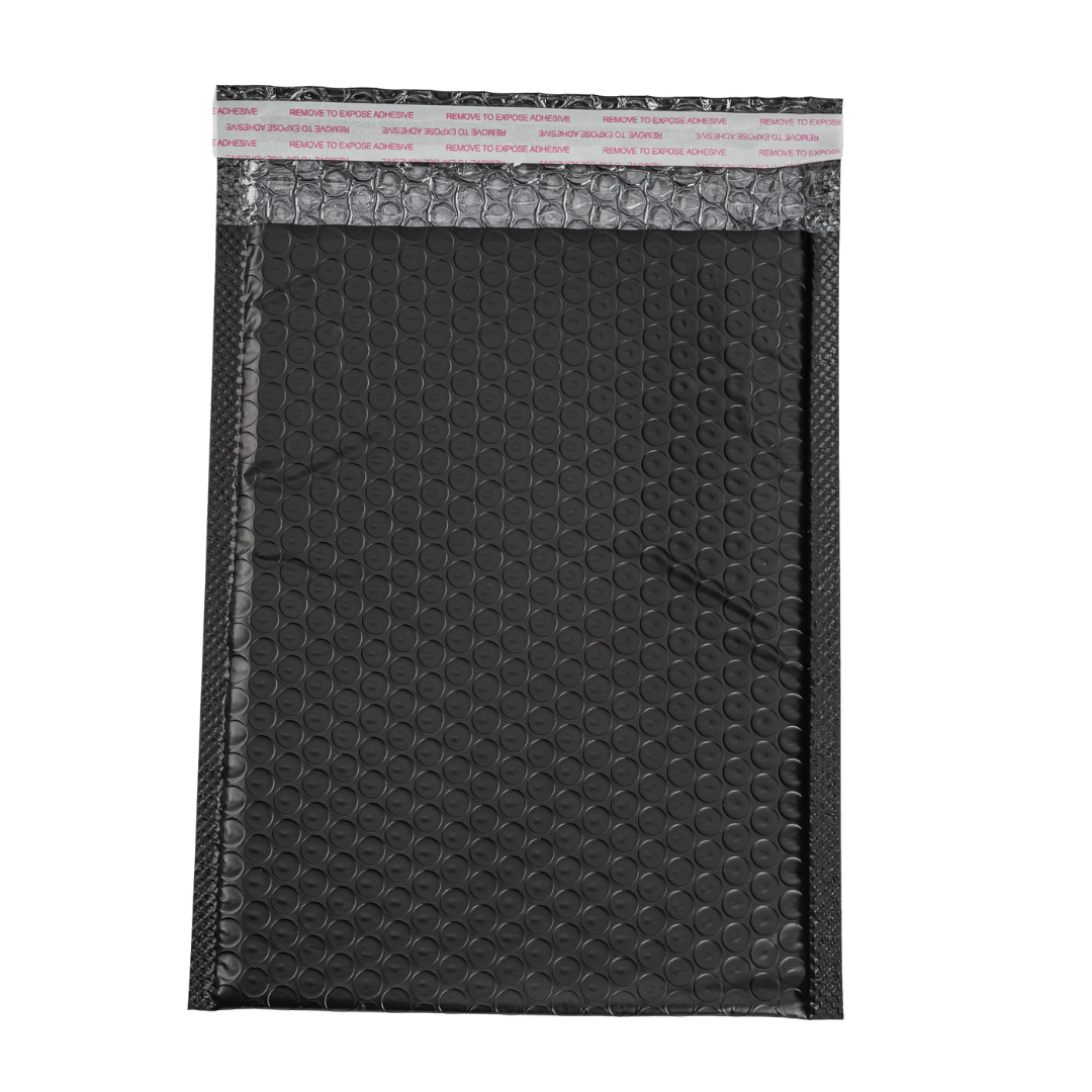10x hoogglans zwarte luchtkussen enveloppen 26x30cm met schokabsorberende binnenkant